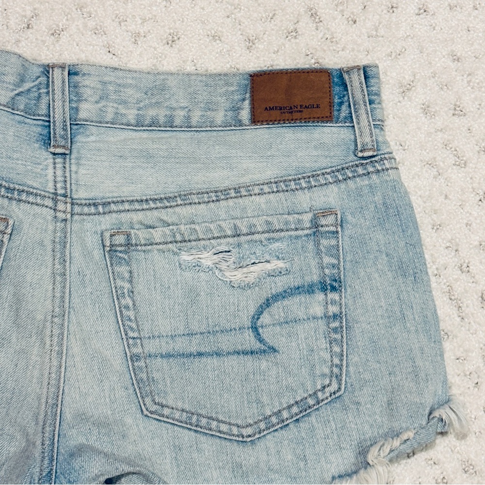 American Eagle Tom Girl Shortie Distressed Denim Shorts Button Fly Womens Size 4 - Picture 10 of 11